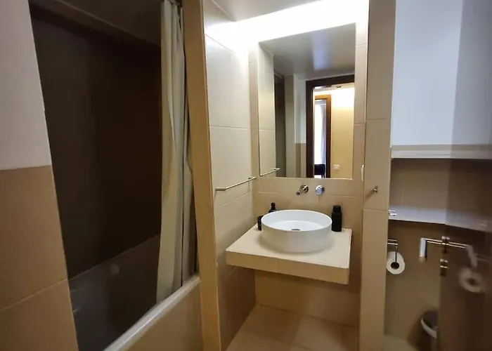 Bella's Place * Valados